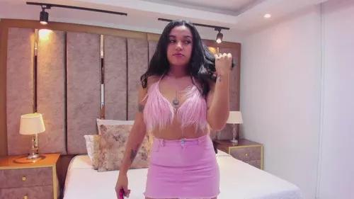 Check-out your craziest wishes with our pick of gaming cams models, featuring big knockers, round tails and tight twats.