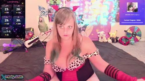 Check-out your craziest wishes with our pick of gaming cams models, featuring big knockers, round tails and tight twats.
