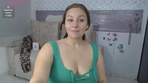 brendahot from Cherry is Freechat