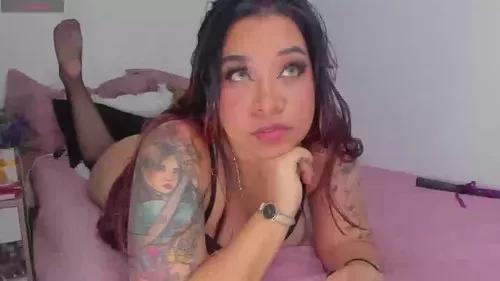 Check-out your craziest wishes with our pick of gaming cams models, featuring big knockers, round tails and tight twats.