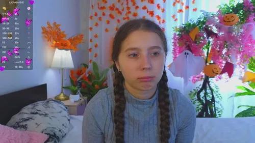 Photos of catherinerich from Cherry is Freechat