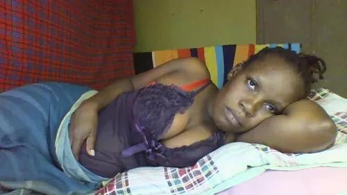 Photos of cinddy from Cherry is Freechat