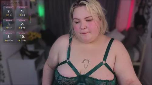 ellabigbaby from Cherry is Freechat