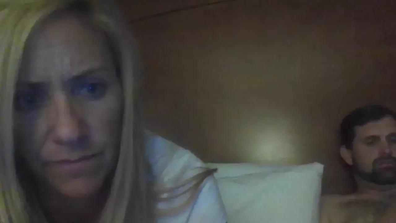 Photos of ellenv from Cherry is Freechat