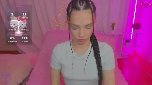 Check-out your craziest wishes with our pick of gaming cams models, featuring big knockers, round tails and tight twats.