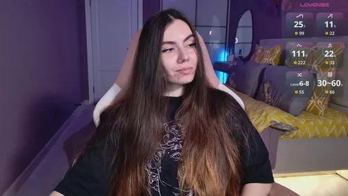 Check-out your craziest wishes with our pick of gaming cams models, featuring big knockers, round tails and tight twats.