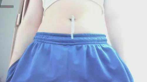 girl2004 from Cherry is Freechat
