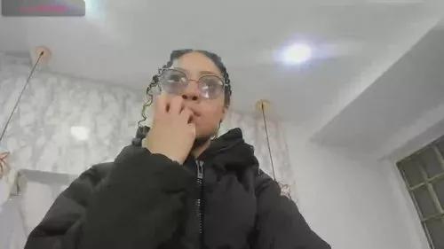 hannacorne from Cherry is Freechat