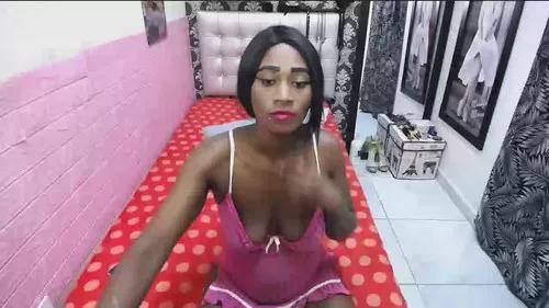 Photos of honeychanne from Cherry is Freechat