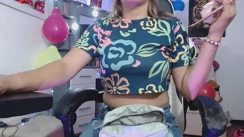 Check-out your craziest wishes with our pick of gaming cams models, featuring big knockers, round tails and tight twats.