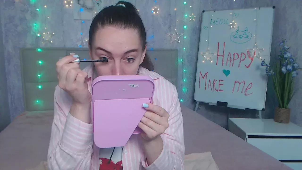 Check-out your craziest wishes with our pick of gaming cams models, featuring big knockers, round tails and tight twats.