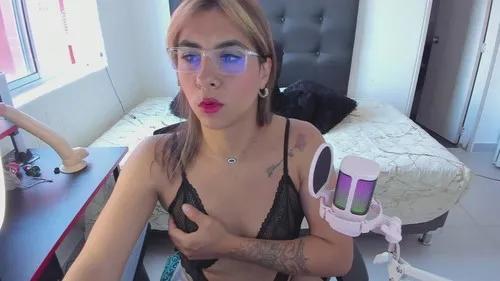 Photos of kamilasalazar from Cherry is Freechat