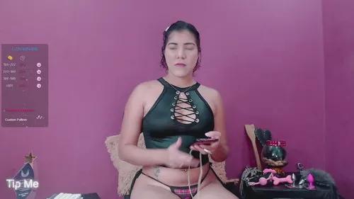 Check-out your craziest wishes with our pick of gaming cams models, featuring big knockers, round tails and tight twats.