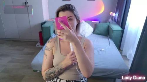 Check-out your craziest wishes with our pick of gaming cams models, featuring big knockers, round tails and tight twats.