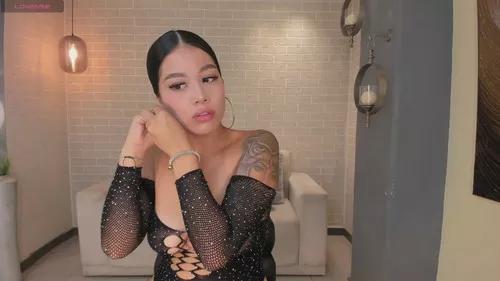 leahnovac from Cherry is Freechat