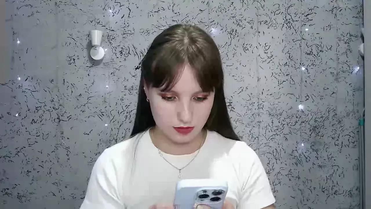 Photos of leonalove from Cherry is Freechat