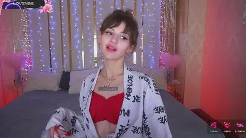 Photos of lilsunshine from Cherry is Freechat
