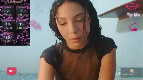 Photos of linzeysmith4 from Cherry is Freechat