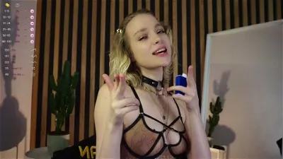 Check-out your craziest wishes with our pick of gaming cams models, featuring big knockers, round tails and tight twats.