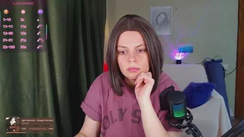 Check-out your craziest wishes with our pick of gaming cams models, featuring big knockers, round tails and tight twats.