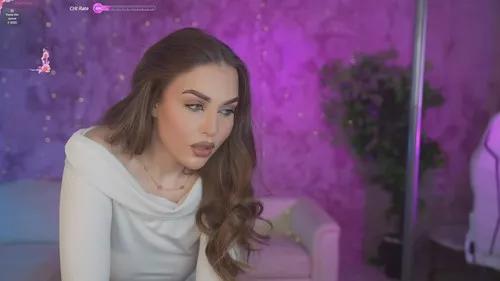 madisonsweet from Cherry is Freechat