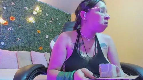 Photos of marthmay from Cherry is Freechat