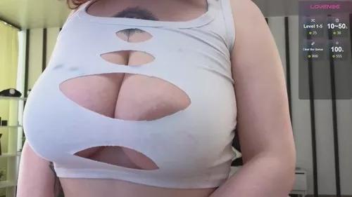 Check-out your craziest wishes with our pick of gaming cams models, featuring big knockers, round tails and tight twats.