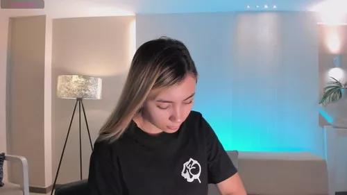 melodyroberts from Cherry is Freechat