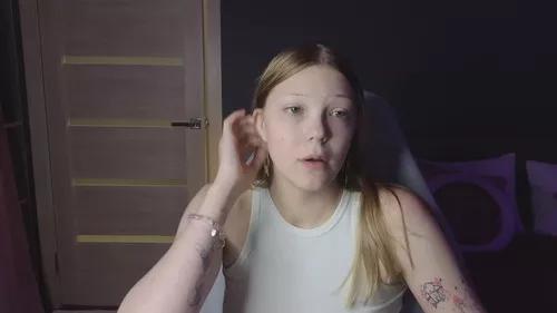 Photos of miawhisper from Cherry is Freechat