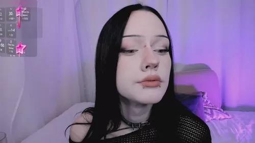 misscharms from Cherry is Freechat