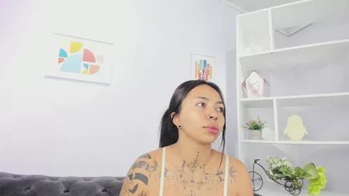 Photos of misssoffimorel from Cherry is Freechat