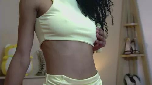 Photos of moanfrenchy from Cherry is Freechat