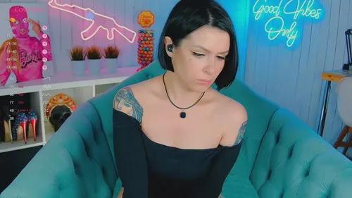 mytoyspink from Cherry is Freechat