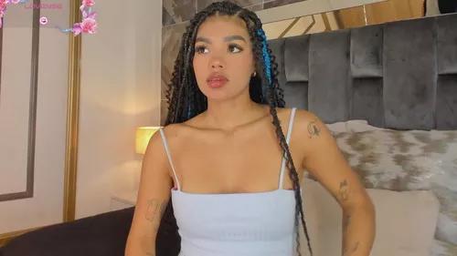 naylagrey from Cherry is Freechat