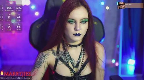Check-out your craziest wishes with our pick of gaming cams models, featuring big knockers, round tails and tight twats.