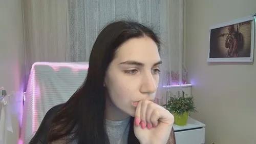 Photos of nikastark from Cherry is Freechat