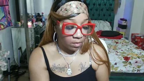 sofreaky from Cherry is Freechat