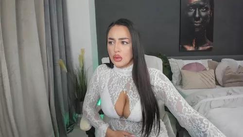 Check-out your craziest wishes with our pick of gaming cams models, featuring big knockers, round tails and tight twats.