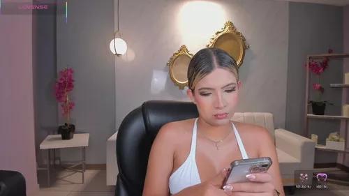 Check-out your craziest wishes with our pick of gaming cams models, featuring big knockers, round tails and tight twats.