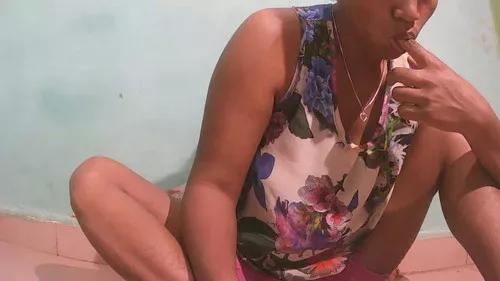 Photos of taniahlove from Cherry is Freechat