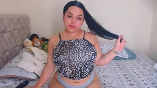 Photos of vanessaconor from Cherry is Freechat