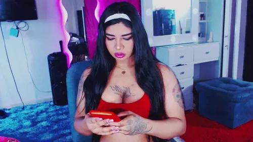 Check-out your craziest wishes with our pick of gaming cams models, featuring big knockers, round tails and tight twats.