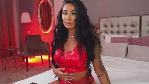 Check-out your craziest wishes with our pick of gaming cams models, featuring big knockers, round tails and tight twats.