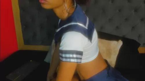 Photos of yayahilton from Cherry is Freechat