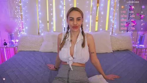 Check-out your craziest wishes with our pick of gaming cams models, featuring big knockers, round tails and tight twats.