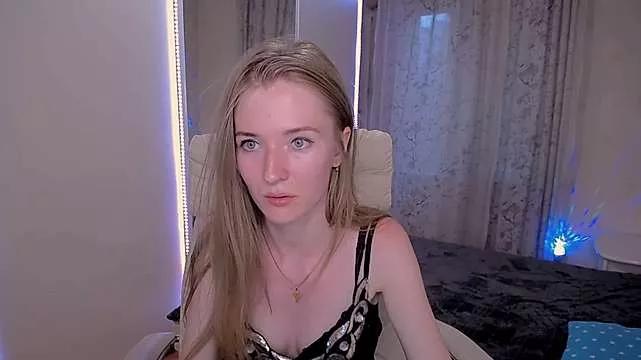 --MELANY-- from StripChat