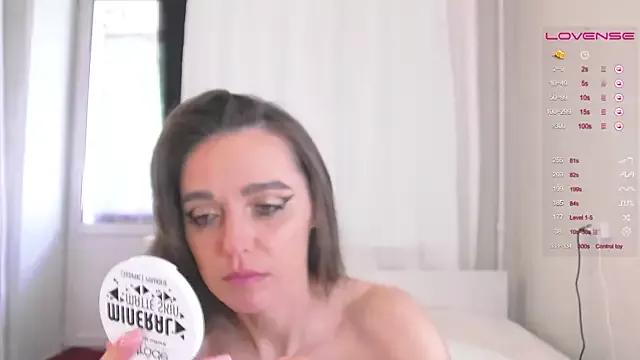 -MARIDRAGON- from StripChat is Freechat