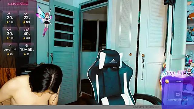 Check-out your craziest wishes with our pick of gaming cams models, featuring big knockers, round tails and tight twats.