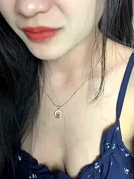 ___Lily___ from StripChat is Freechat