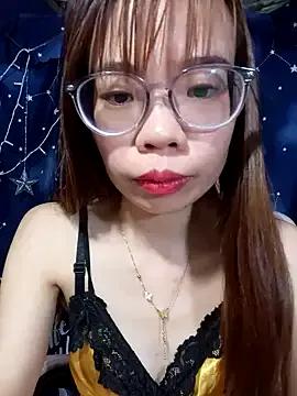 __Mai-love19__ from StripChat